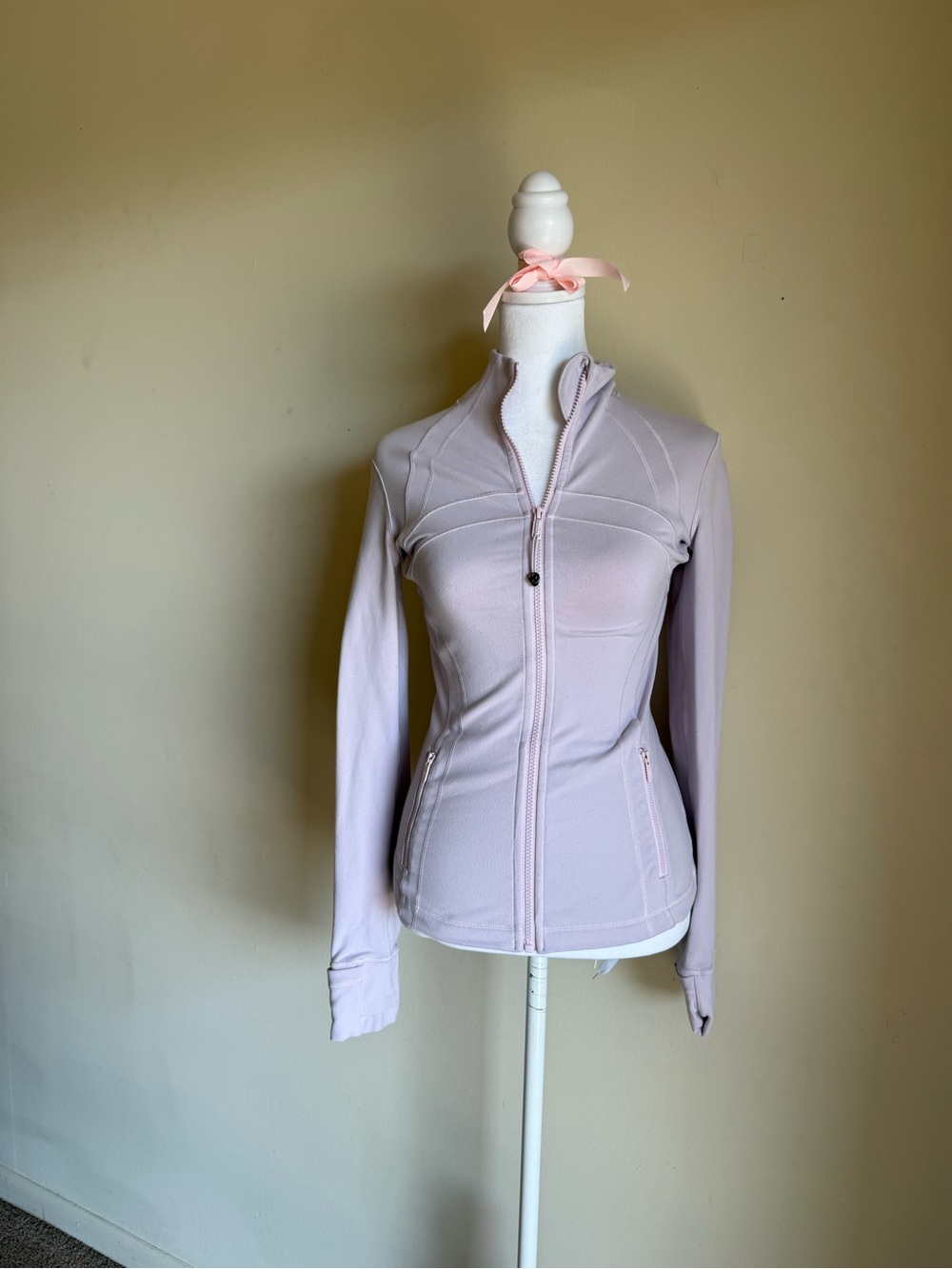 Lululemon define jacket purple ! - Picture 3 of 12
